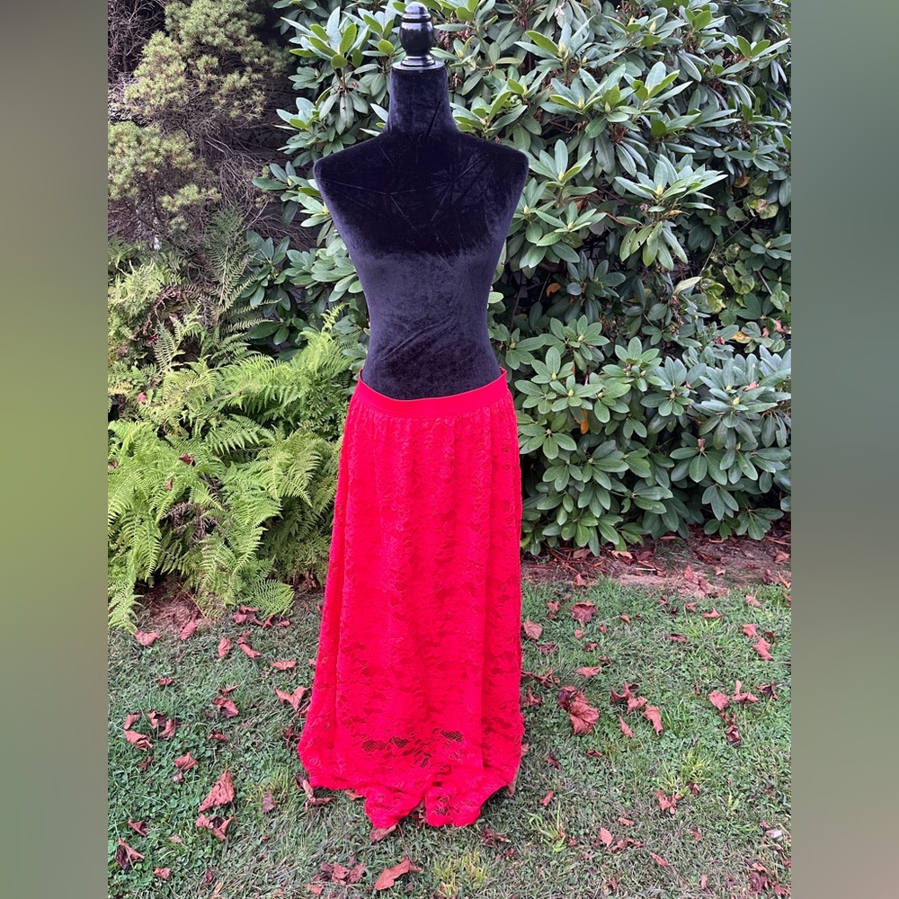 Elegant High-Low Red Lace Skirt